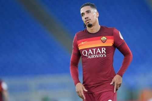 AS Roma ép giá, Smalling cay đắng trở lại M.U