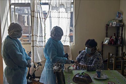 Đối phó với đại dịch COVID-19, Peru cho phép thuê bác sĩ nước ngoài