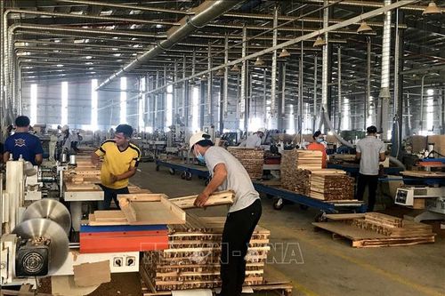 Hiệp định EVFTA: Đòn bẩy để 'thủ phủ' đồ gỗ ở Bình Dương lớn mạnh