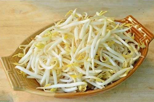 Ăn giá đỗ cực bổ nhưng có 4 đại kỵ ai cũng cần biết, tránh rước bệnh vào thân