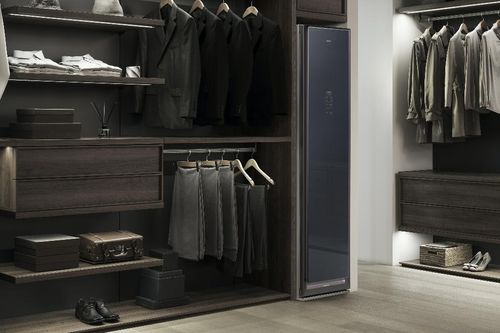 Samsung ra mắt tủ chăm sóc quần áo thông minh AirDresser tại Việt Nam
