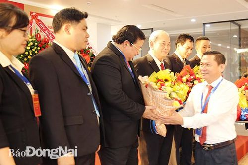 Xây dựng Đảng bộ trong sạch, vững mạnh