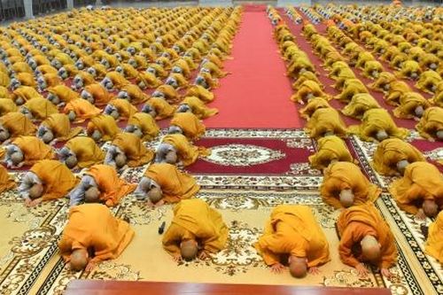 Thúc liễm thân tâm là giữ gìn Chánh pháp