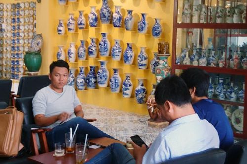 Cổ Ngoạn cà phê: Ngôi nhà 'độc nhất vô nhị' miền Tây