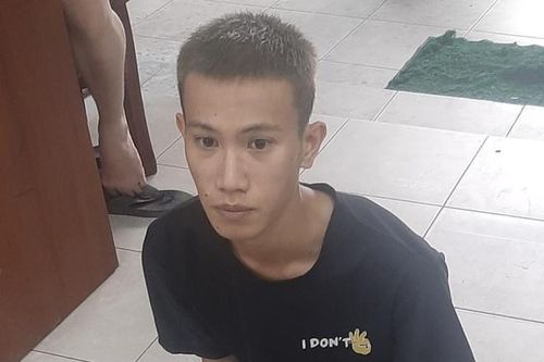 Bắt nam thanh niên xông vào cướp cửa hàng tiện lợi lúc 3h sáng