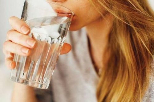 Đủ nước và sữa tăng cường miễn dịch, an toàn qua dịch bệnh