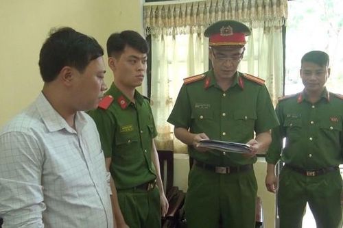 Kế toán trưởng trường học lập khống chứng từ rút ruột gần 1,2 tỷ đồng tiền ngân sách