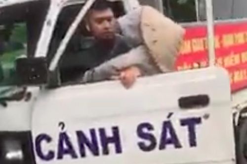 Trung úy mặc quần đùi dẹp hàng rong bị cảnh cáo, điều chuyển công tác
