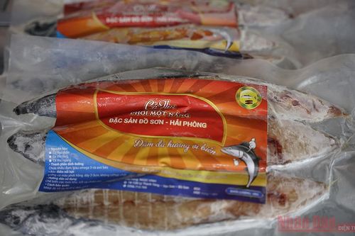 Đặc sản cá thu một nắng Đồ Sơn