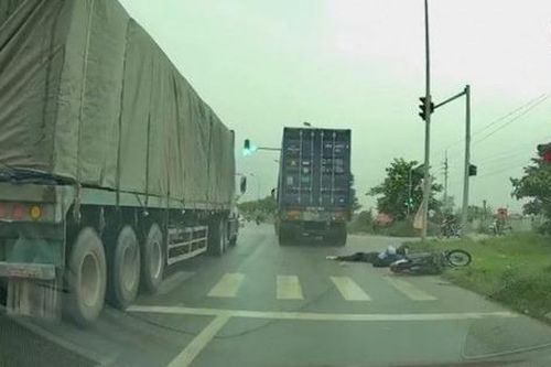 Truy tìm lái xe ô tô container gây tai nạn rồi bỏ chạy