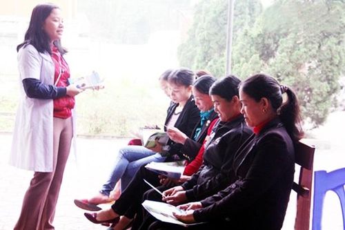 Tăng cường bảo vệ quyền và sức khỏe của phụ nữ và trẻ em gái