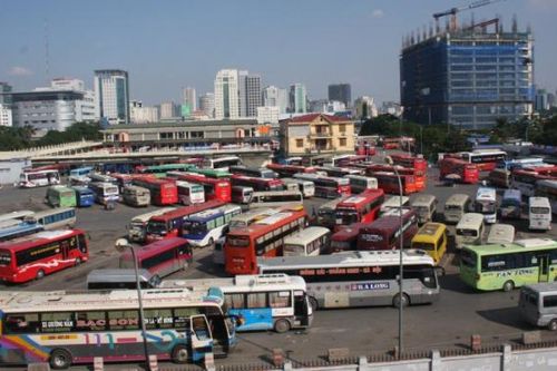 Hà Nội: Cách ly 7 người đi cùng chuyến xe với bệnh nhân 620 nhiễm Covid-19