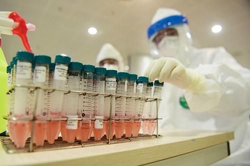 Vì sao Quảng Nam dừng test nhanh Covid-19 trong cộng đồng ?