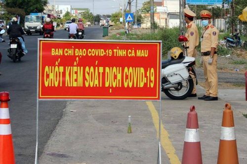 Cà Mau phòng dịch Covid-19: Khuyến cáo người dân hạn chế ra khỏi nhà