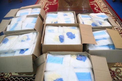 Công an tỉnh Thừa Thiên Huế tiếp nhận 1.200 bộ áo quần bảo hộ phòng, chống dịch Covid-19