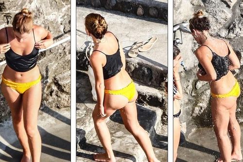 'Cô phù thủy nhỏ' Emma Watson thả dáng đầy đặn gợi cảm