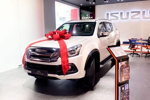 Bảng giá xe Isuzu tháng 8/2020: Ưu đãi lệ phí trước bạ
