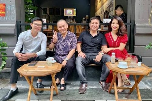 Đưa bạn gái đi cafe cùng danh hài Xuân Hinh, nghệ sĩ Chí Trung được khen ngày càng trẻ và phong độ hơn