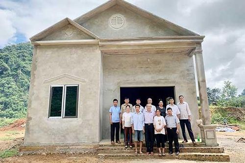 Thuận Châu: Bàn giao 'Nhà tình thương' cho trẻ mồ côi