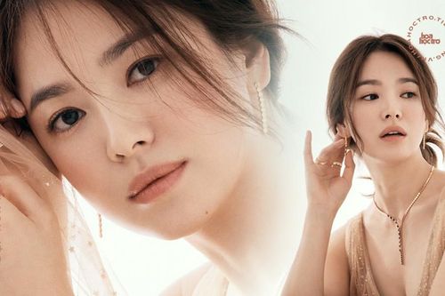 Song Hye Kyo nhận 'bão' lời khen với bộ ảnh xinh đẹp ngọt ngào trên tạp chí W Hàn