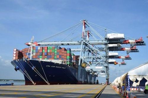 Cân nhắc khi tăng phí dịch vụ hàng hải