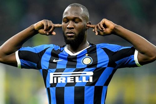 Lukaku lập kỳ tích sánh ngang Ronaldo 'béo'