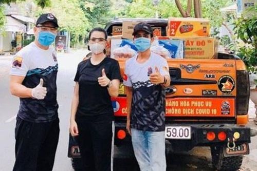 Những ông chủ thành bốc vác, tài xế chở hàng chống dịch ở Đà Nẵng