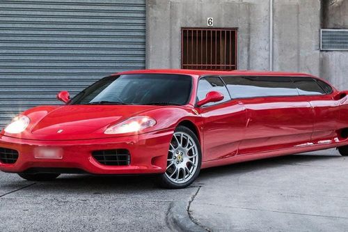 Siêu xe thể thao Ferrari 360 Modena biến thành Limousine sang trọng