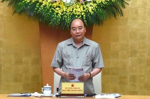 Đối đầu trước mùa thu