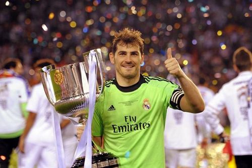 'Thánh Iker' Casillas tuyên bố giã từ sự nghiệp ở tuổi 39