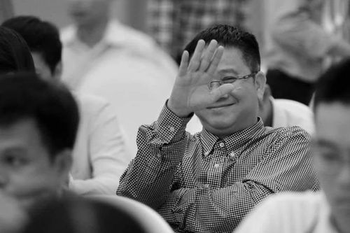 Tiếc thương Nhà báo Nguyễn Việt Hùng