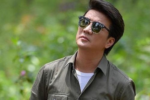 Đàm Vĩnh Hưng ra mắt MV hai ca khúc lần đầu cấp phép