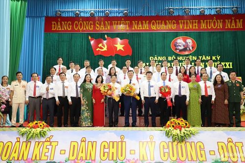 Danh sách Ban Chấp hành Đảng bộ, Ban Thường vụ Huyện ủy Tân Kỳ, nhiệm kỳ 2020 – 2025
