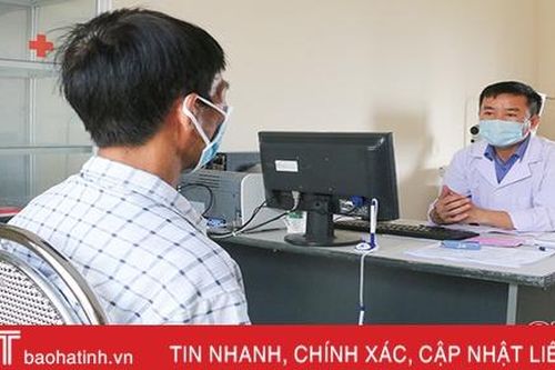 Trợ giúp người nhiễm HIV phòng dịch Covid-19