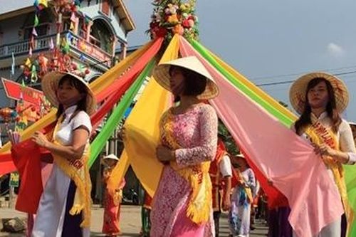 Nẻo về phố Vác