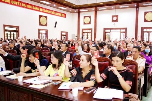 Xây dựng Pleiku thành đô thị thông minh, cao nguyên xanh vì sức khỏe