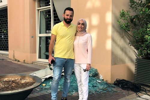 Cô dâu bị thổi bay trong vụ nổ tại Beirut khi đang chụp ảnh cưới