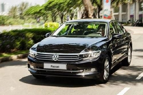 Giảm sâu tới 177 triệu đồng, Volkswagen Passat quyết đấu với Toyota Camry, Mazda6