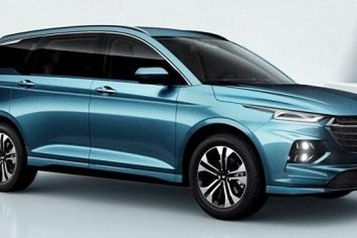 MPV 7 chỗ tuyệt đẹp, lên kệ tháng 9 tới