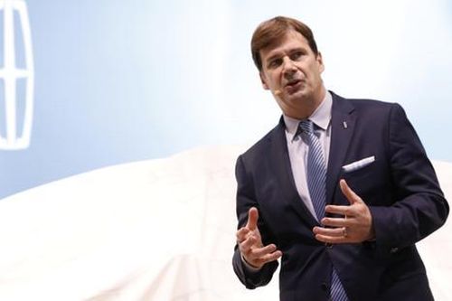 Kinh doanh 'gập ghềnh', Ford công bố CEO mới là chuyên gia tự động hóa