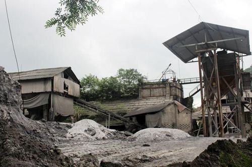 Sẽ đóng cửa lò vôi gây ô nhiễm môi trường ở Núi Voi