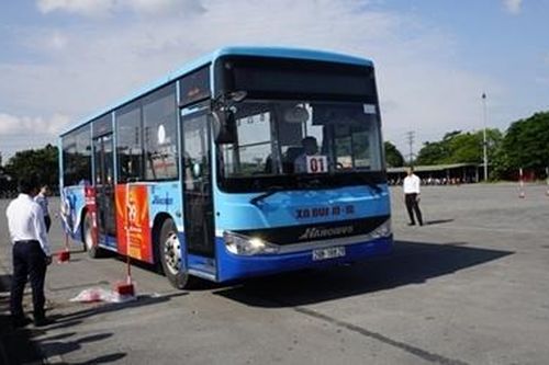 Cách ly Ban giám đốc Xí nghiệp xe buýt nơi có nhân viên mắc COVID-19