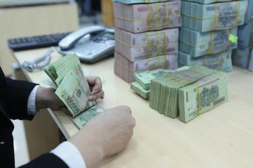 Tiếp tục giảm các mức lãi suất điều hành