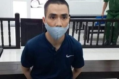Tức giận kẻ nói mẹ mình ngoại tình, gã đàn ông phạm tội giết người