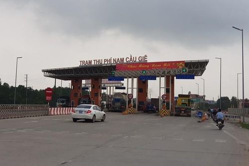 Trong tháng 8-2020, sẽ có chính sách miễn, giảm phí đường bộ cho doanh nghiệp vận tải