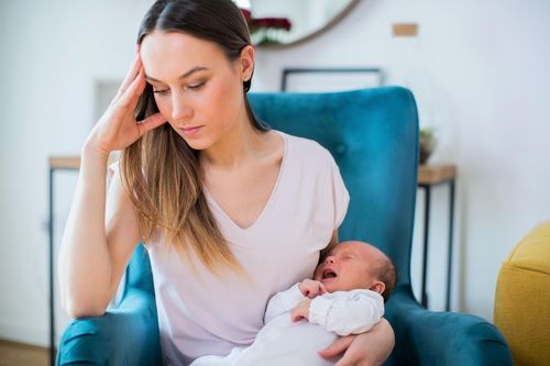 Nhiều phụ nữ Mỹ trầm cảm sau sinh trong mùa dịch