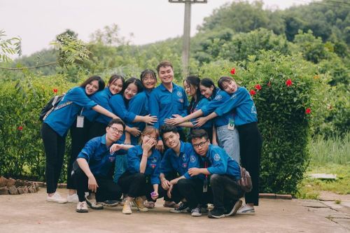 Mùa hè xanh tình nguyện của tuổi trẻ trường Đại học Thương Mại