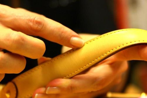 Bí ẩn phân biệt túi xách Louis Vuitton chính hãng khác hàng giả