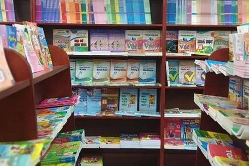 Cung ứng SGK trước thềm năm học mới: Không bị ảnh hưởng bởi Covid-19 và mưa bão