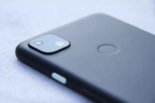 Google sẽ cho ra mắt dòng điện thoại gập vào năm 2021